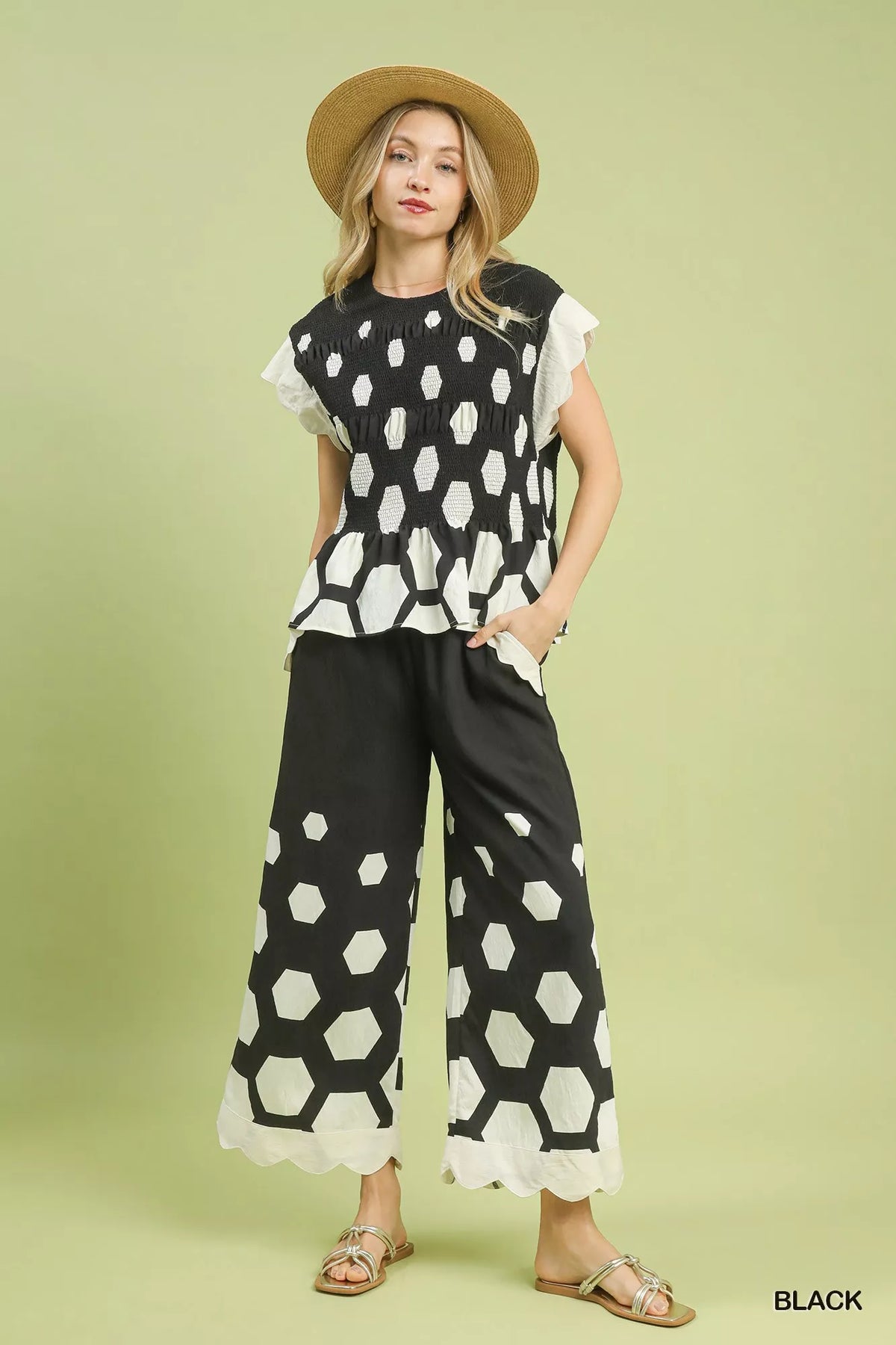 Hexagon Print Peplum Top-short sleeve blouse-Reef Love
