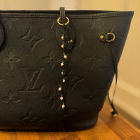 Pearls Down Handbag Charm