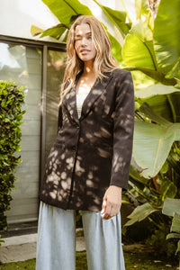Single Breasted Peaked Lapel Blazer