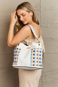 Women’s Three piece handbag set includes a Large Shoulder Bag, a Solid Bag, and a charming Heart Coin Pouch.