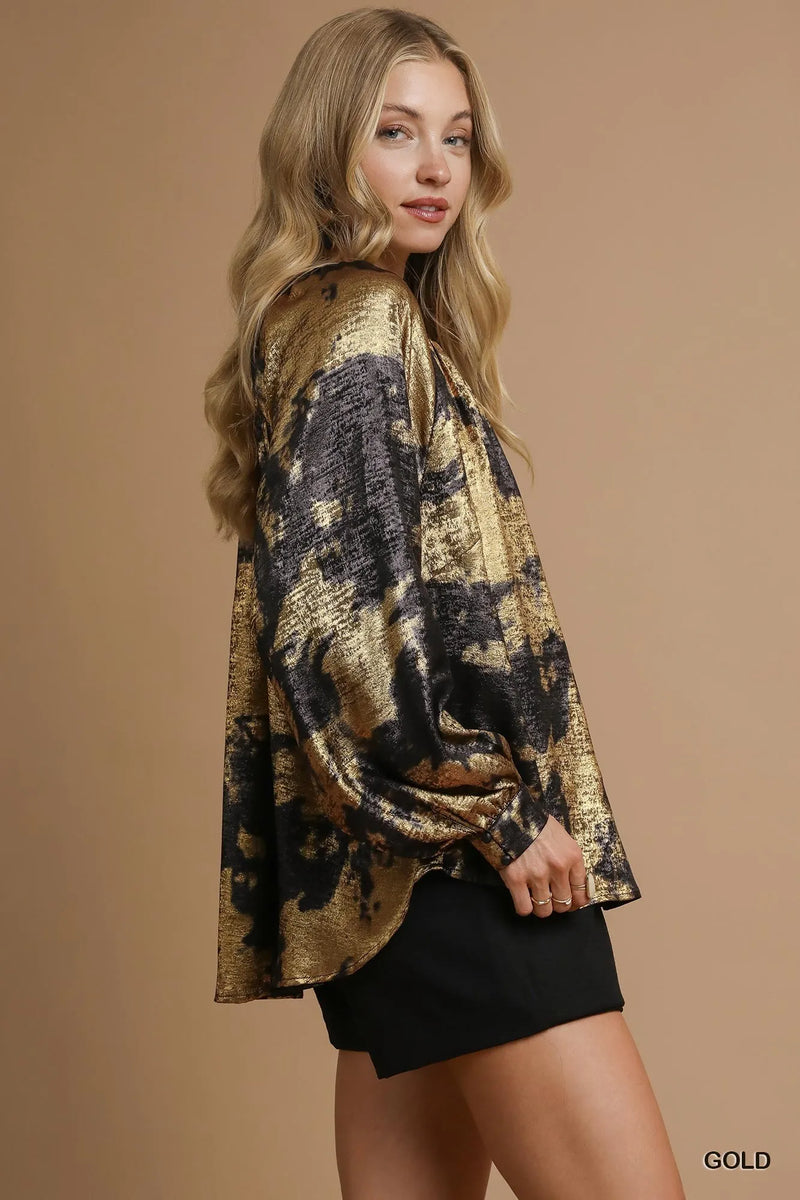 Gold Metallic Blouse with Balloon Sleeves-Gold metallic blouse with balloon sleeves on black base. Oversized, eye-catching fit with a glamorous finish—perfect for parties, date nights, or holidays.-Reef Love Boutique