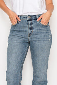 AT2102BFM - MID RISE MODERN BOYFRIEND JEANS