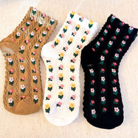 Autumn Flower Socks, Pack of 3-Adorable Autumn Flower Socks, Pack of 3 These lovely socks feature a charming mini flower design, providing a touch of sweetness to any outfit.