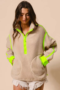 Contrast Edge Half Zip Up Sherpa Jacket