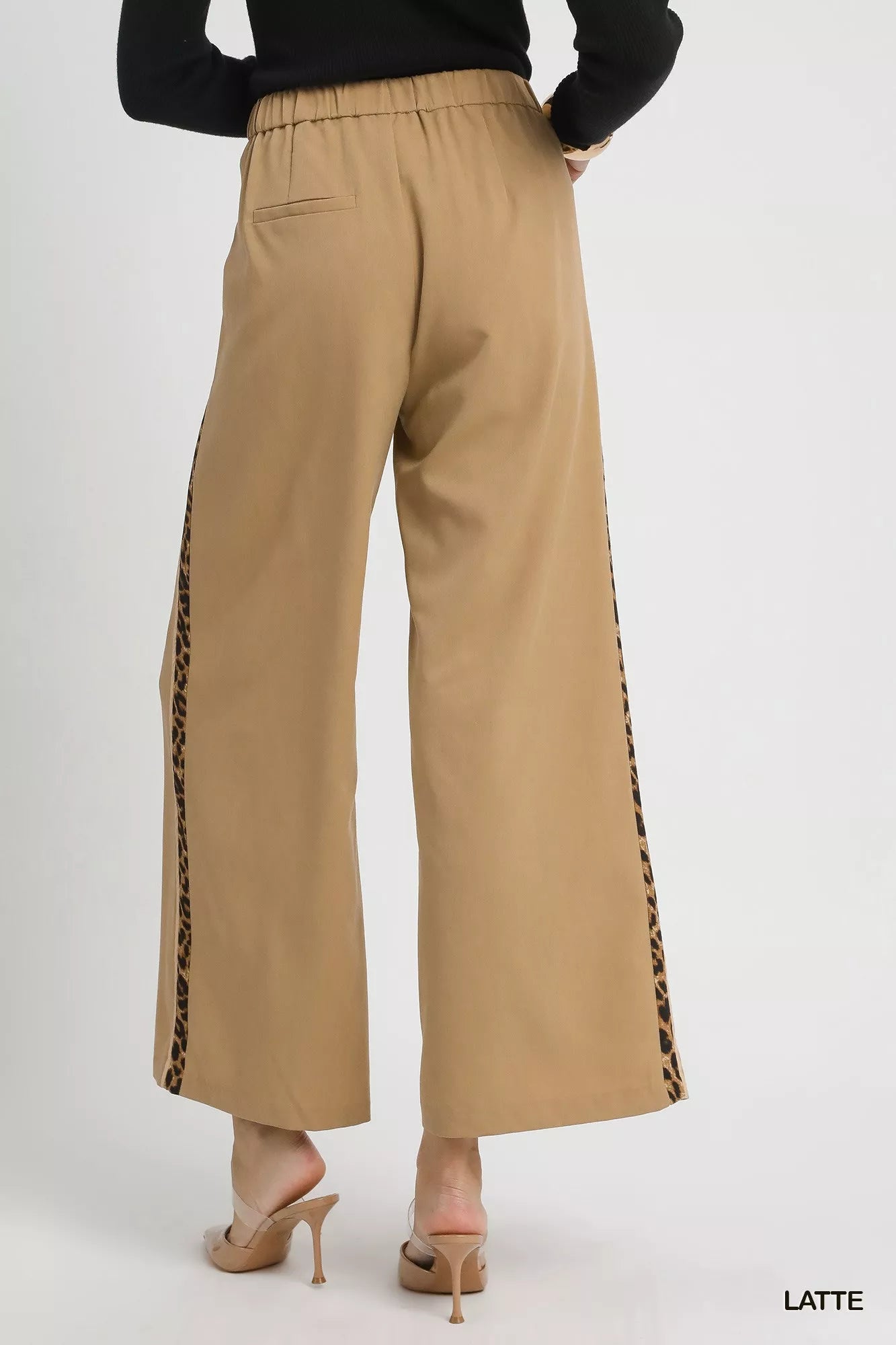 Front Pleated Wide-Leg Pants with Leopard Trim