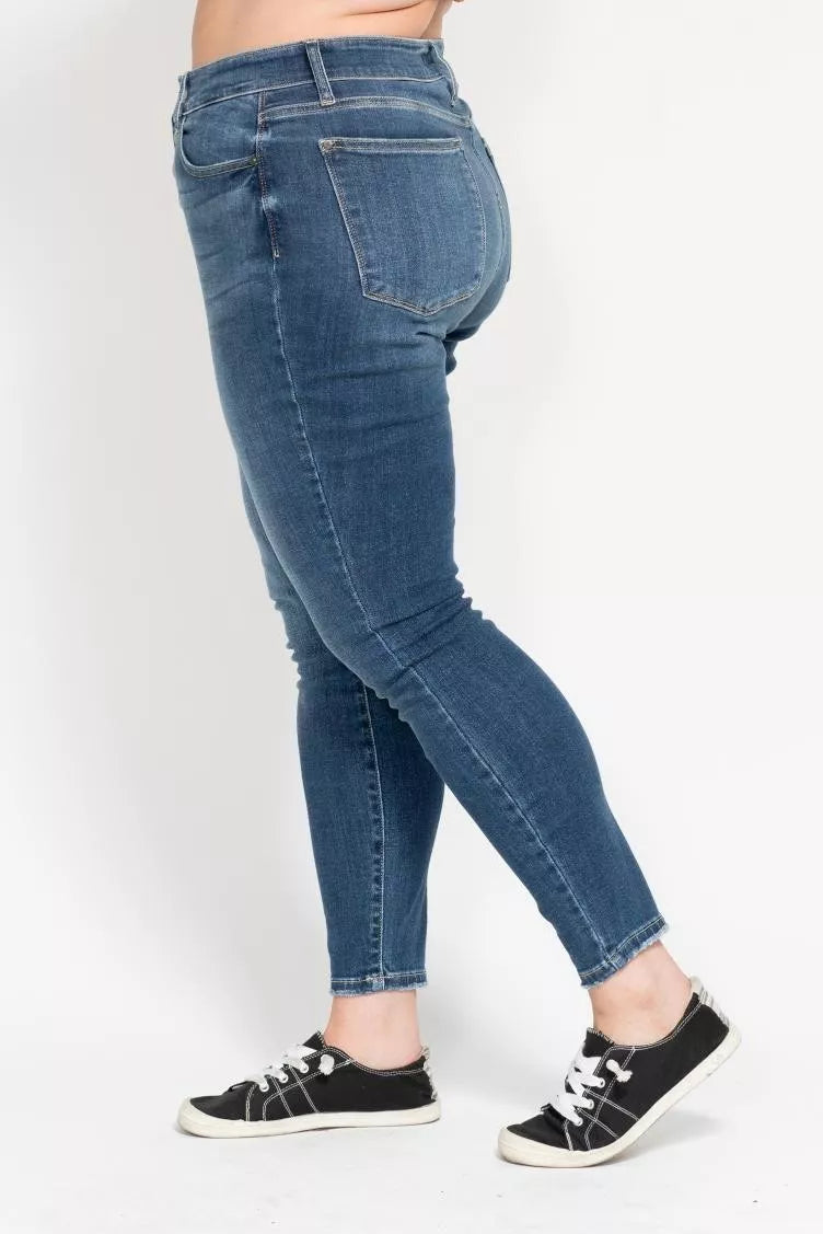 Judy Blue High Rise Button Fly Skinny Jeans