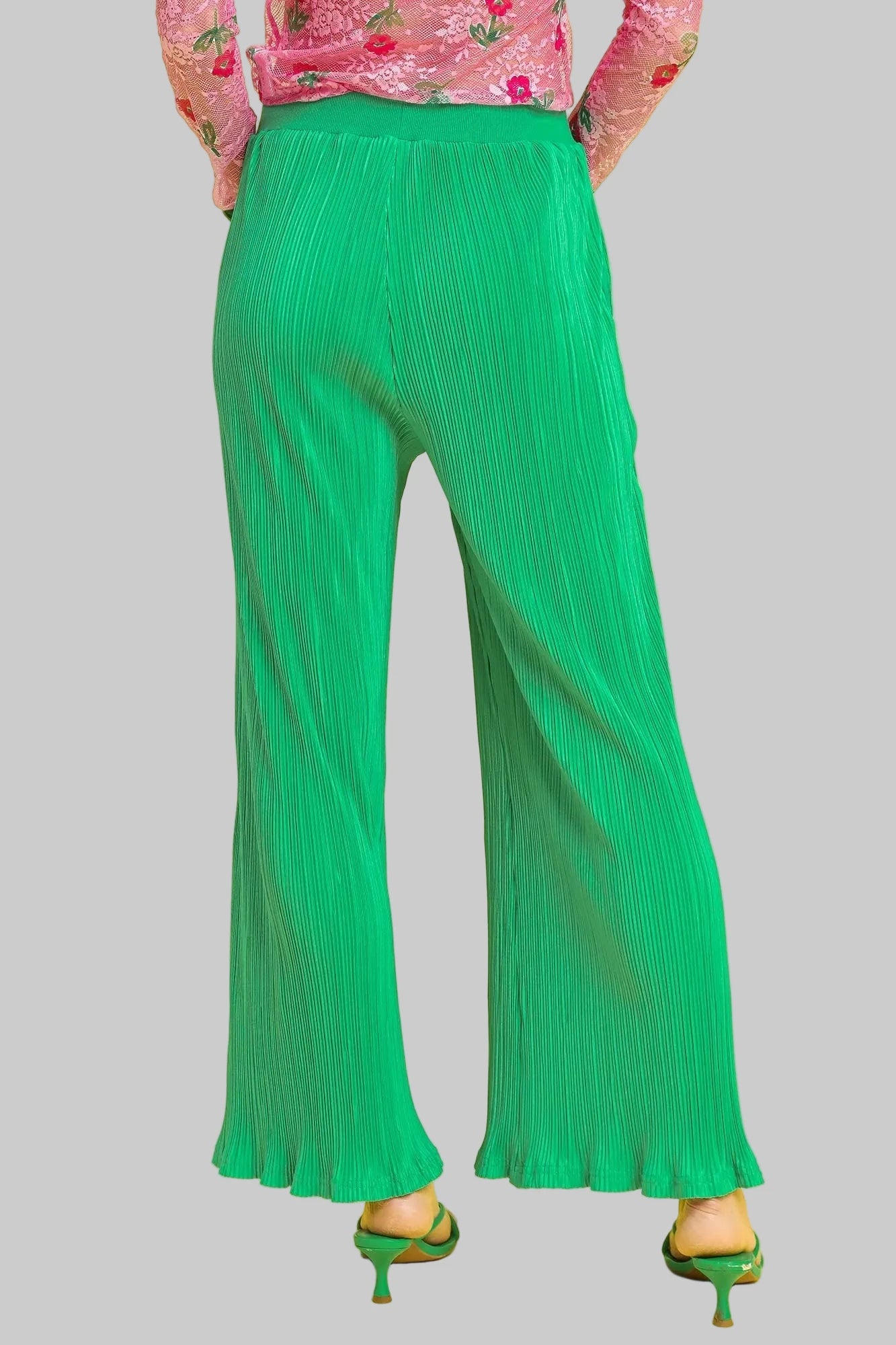 Kelly Wide Leg Textured Pants-Kelly Wide Leg Textured Pants. These stunning wide leg pants feature a vibrant green color with elegant texture throughout. Made from lightweight breathable fabric.-Reef Love