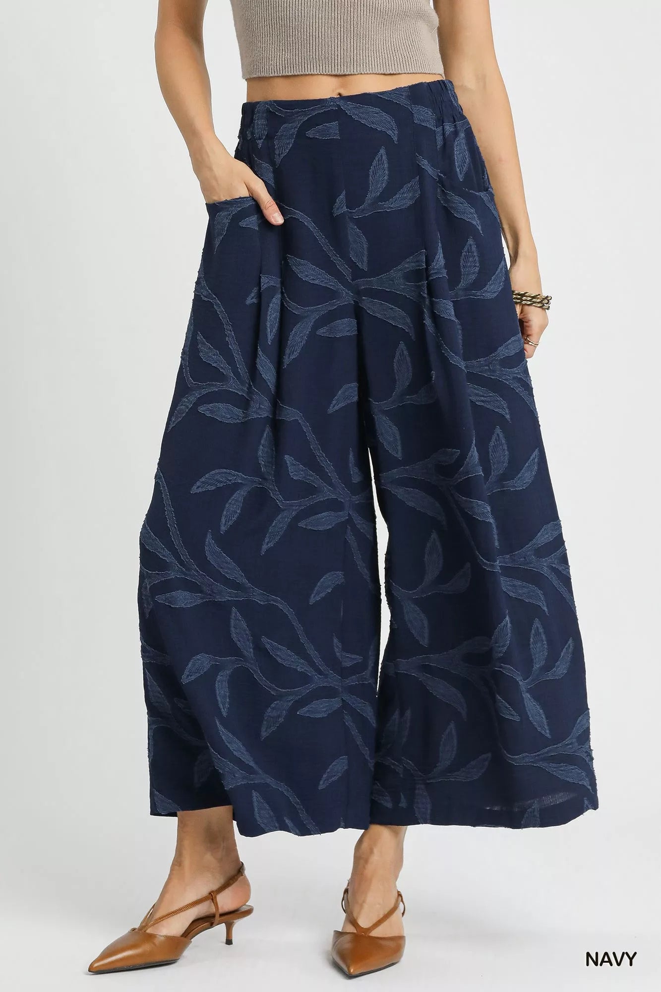 Navy Jacquard Wide-Leg Cropped Pants