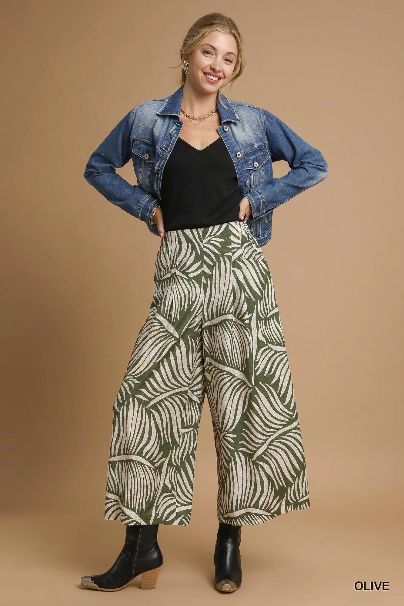 Palm Leaf Print Wide Leg Culotte Pants
