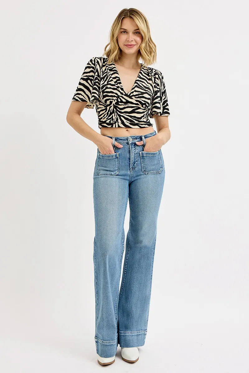 High Rise Wide Flare Patch Pocket Jeans – Retro-Inspired Style with a Modern Fit
