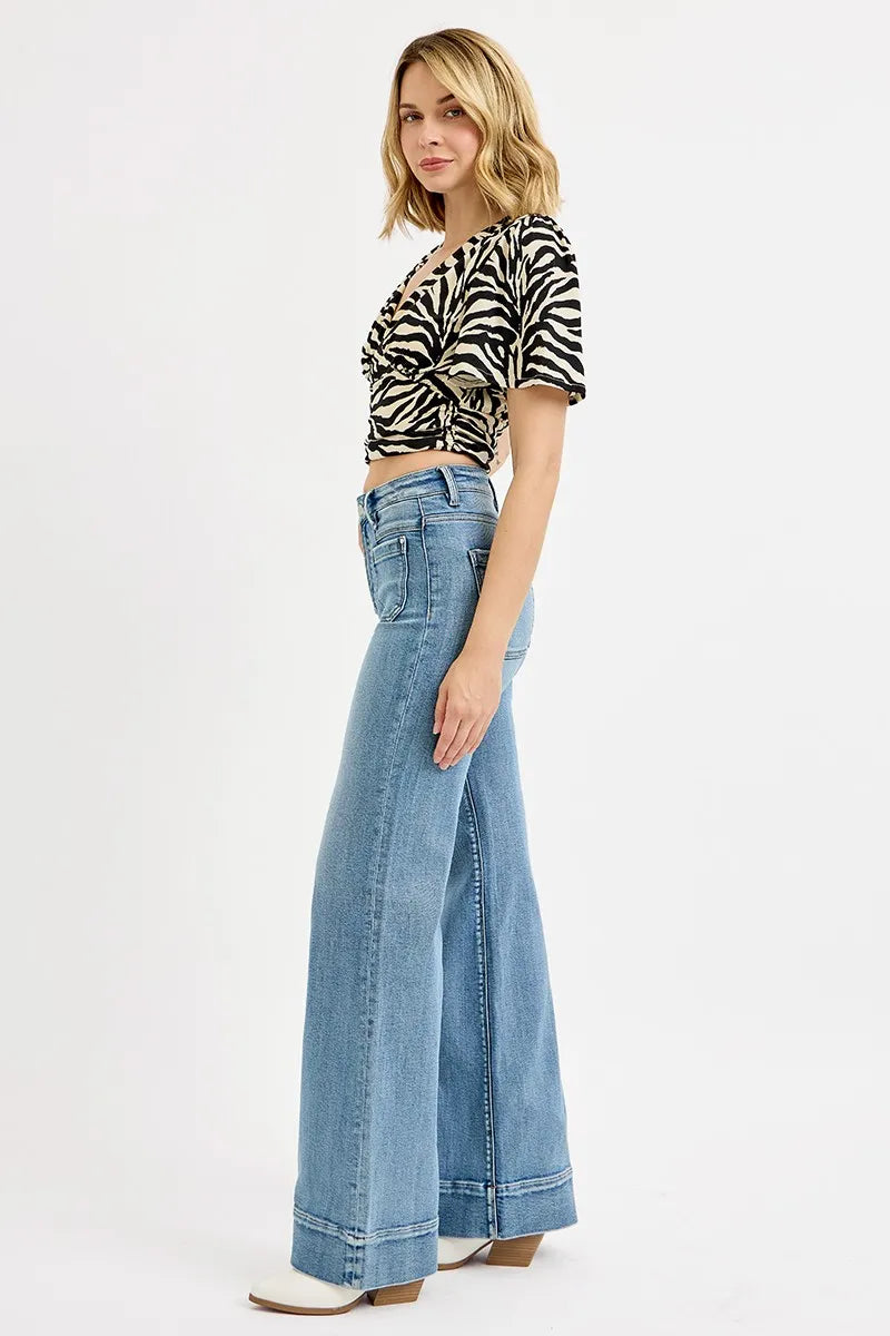 High Rise Wide Flare Patch Pocket Jeans – Retro-Inspired Style with a Modern Fit