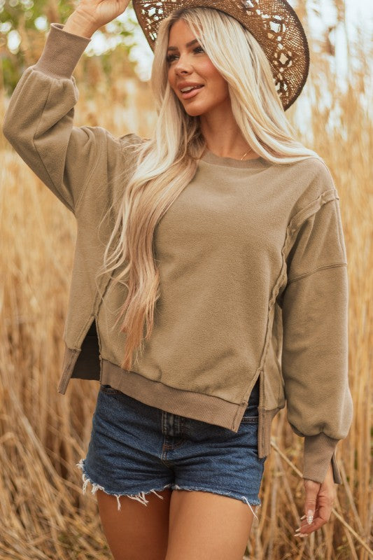 Tatum Fuzzy Sherpa Splicing Pullover Sweatshirt-Tatum Fuzzy Sherpa Splicing Pullover Sweatshirt offers exceptional comfort with its ultra-soft sherpa fabric. Its splicing design combines contrasting textures.