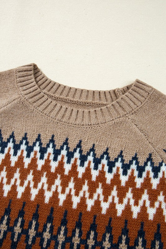 Cozy up in the Eva Aztec Crew Neck Sweater. Western-inspired print, soft knit, and versatile layering boho-chic sweater